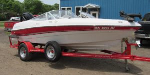 2004 Four Winns 180 Freedom