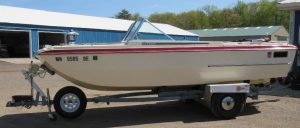 1973 Invader CO-18 w/165HP MerCruiser